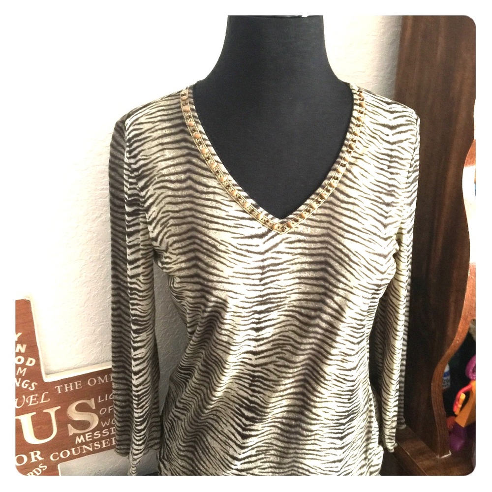 Animal print top